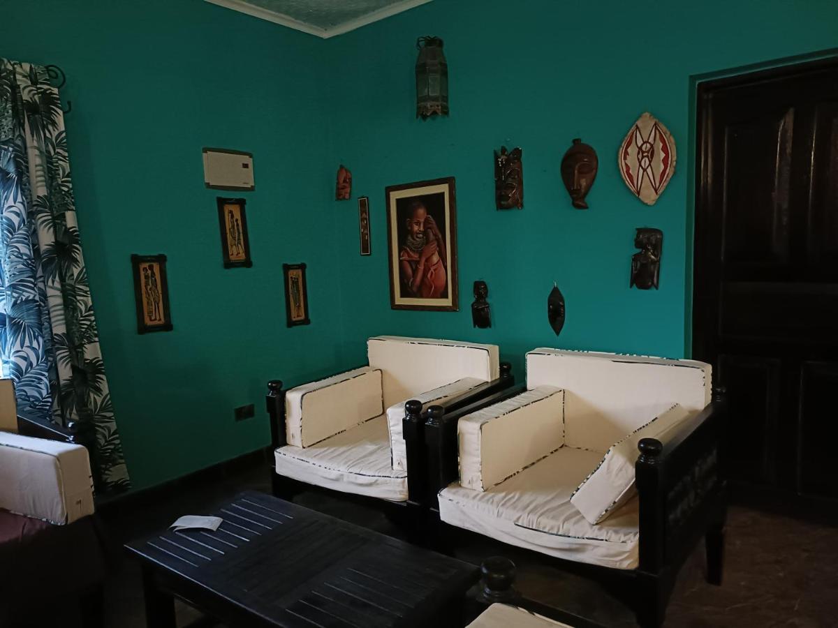 Tichi Villas - Diani Beach Exterior photo